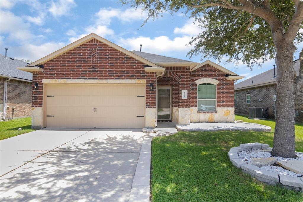 Foto principal - 3123 Hurst Green Ln
