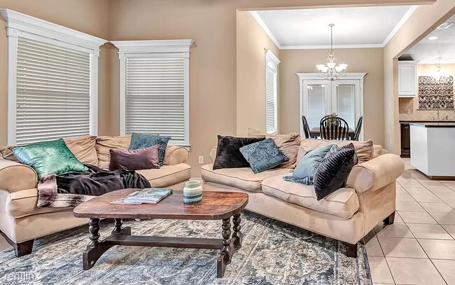 Foto del edificio - 4 br, 3 bath House - 2920 Horseback Ct