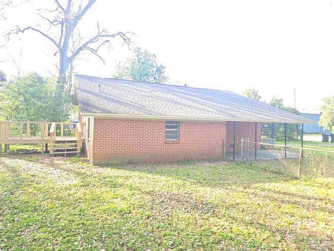Building Photo - 4329 Martha Ave