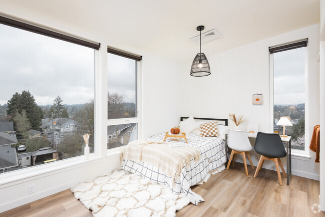 Interior Photo - Greta