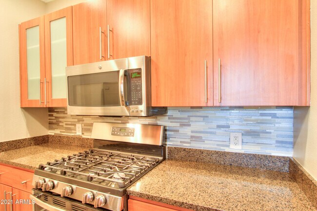 Foto del edificio - 6900 E Princess Dr