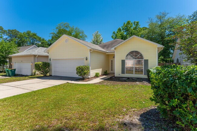 Foto del edificio - 1697 Glenwood Ct