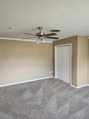 Foto del edificio - 6912 Chippendale Dr