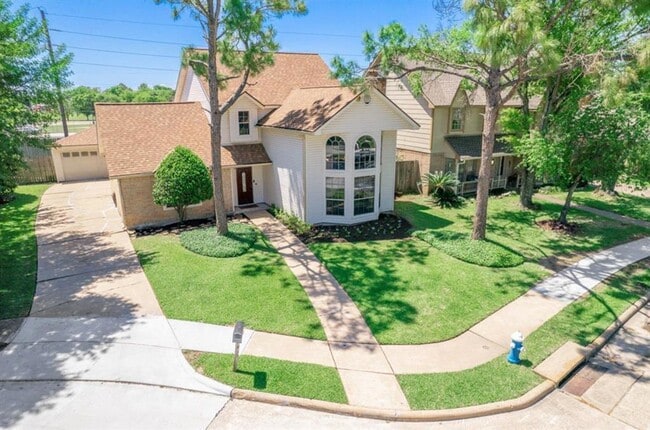 Building Photo - 4134 Club Valley Dr