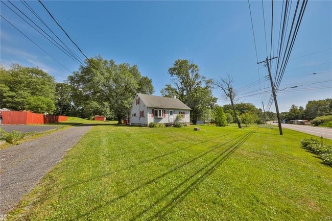 Building Photo - 176 E Moorestown Rd