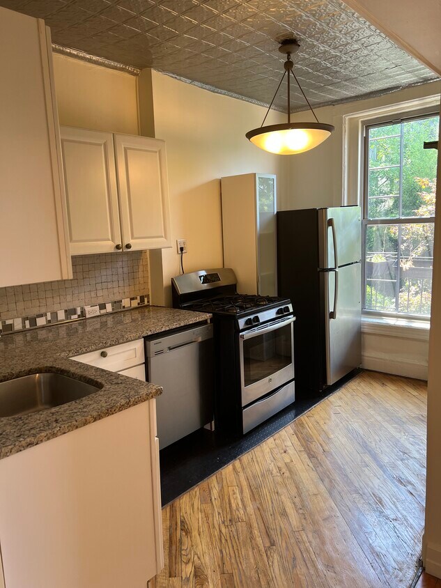 Foto principal - 304 6th St