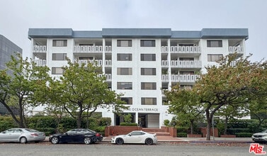 Building Photo - 1118 3rd St