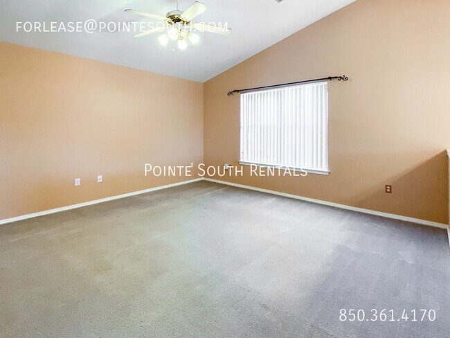 Building Photo - 3BD/2BA in Seaglades