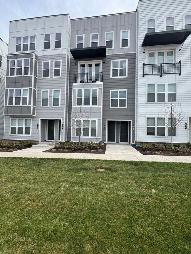 Stylish West Nashville 3 bed 2.5 bath - Pet Friendly - Stylish West Nashville 3 bed 2.5 bath - Pet Friendly House