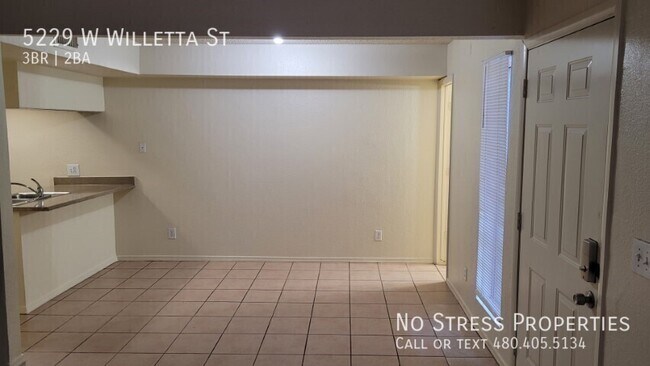 Foto del edificio - 5229 W Willetta St