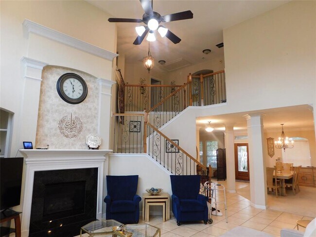 Foto del edificio - 5527 Baron Ridge Ln