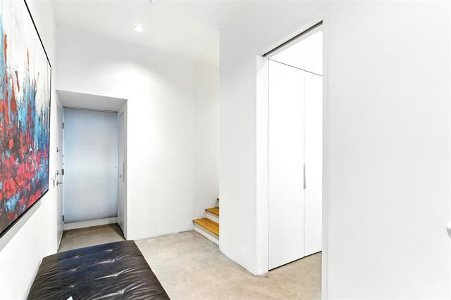 Foto del edificio - 2325 Rusk Pl