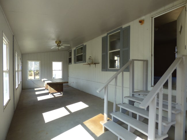 Building Photo - 544 Allie Payne Rd