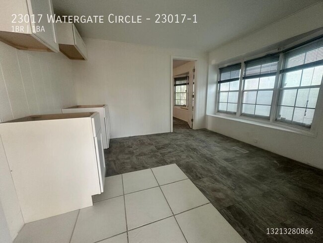 Foto del edificio - 23017 Watergate Cir