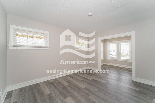 Foto del edificio - 2208 Carlisle Ave
