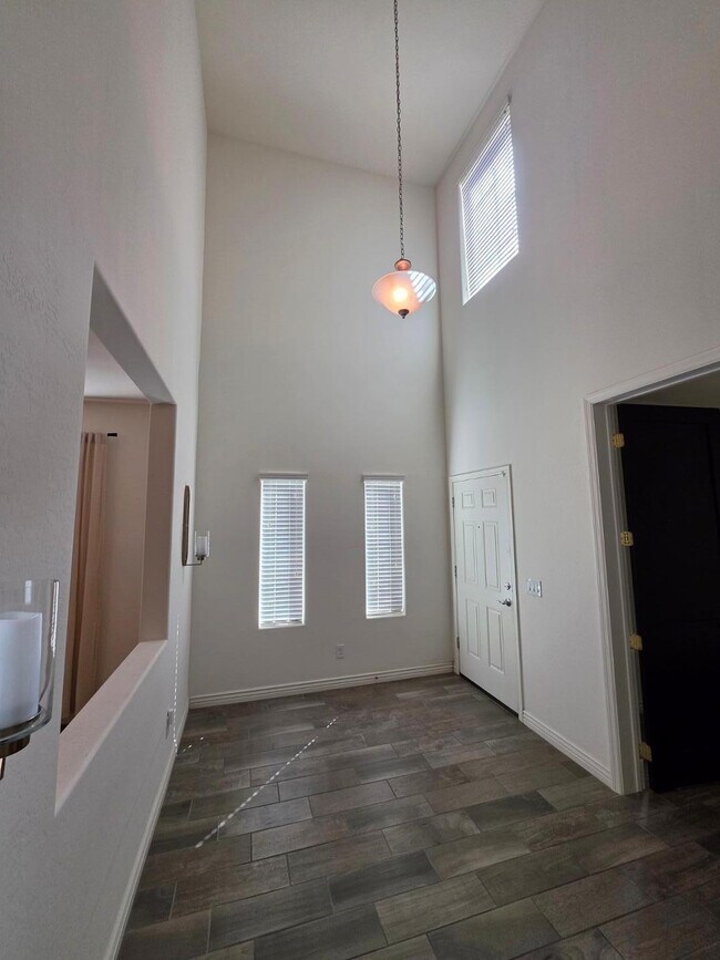 Foto del edificio - 2756 E Hickory St