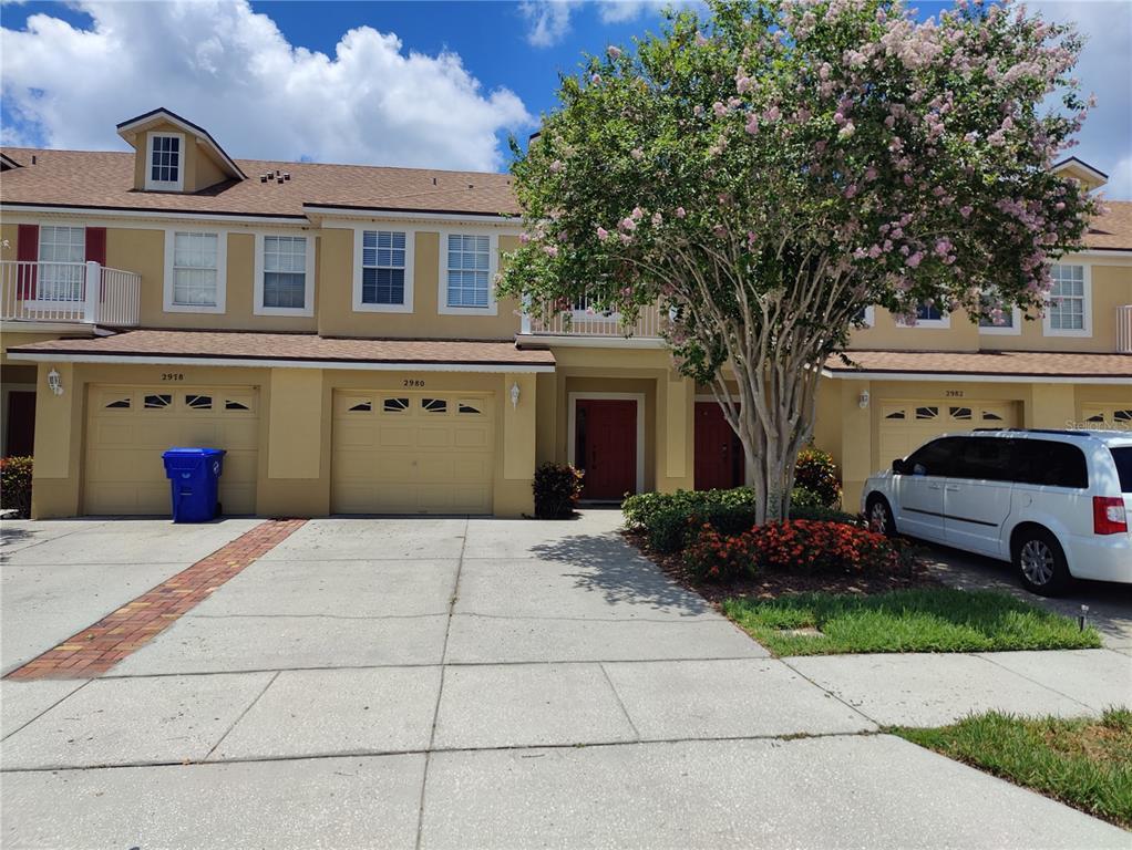 Foto principal - 2980 Ashland Ln S