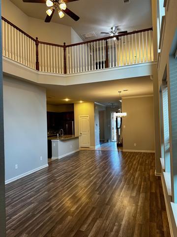 Foto del edificio - 1127 Ivy Charm Way
