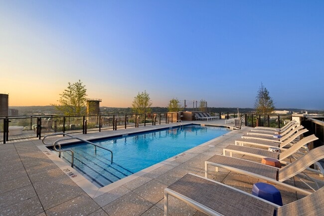 Photo - Colette Apartments