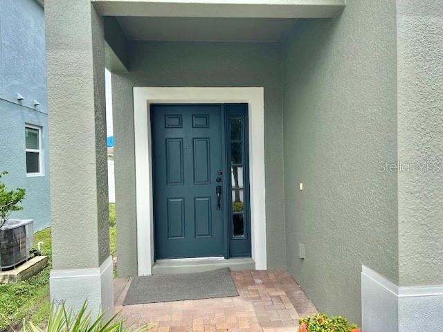 Building Photo - 15247 Montesino Dr