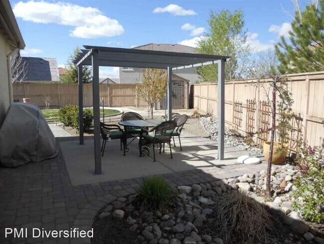 Building Photo - 5 br, 3 bath House - 10655 Birch Point Court