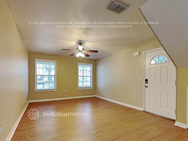 Foto del edificio - 7606 Glades Ct