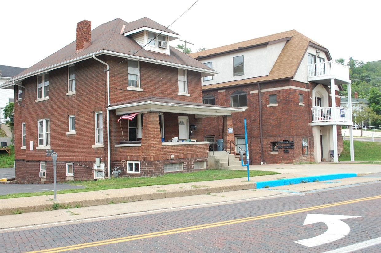 Building Photo - 78 E State St