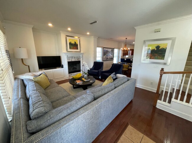 Foto del edificio - 1521 NE Dysart Woods Ln