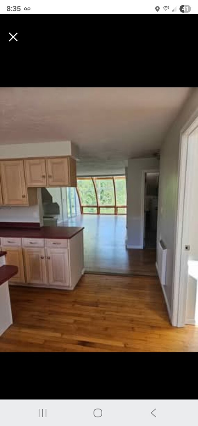 Foto del edificio - 1223 NH Route 11