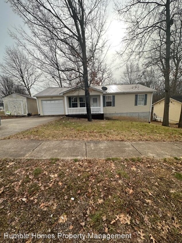 6 br, 3 bath House 104 River Tanmer Way House Rental in Bowling