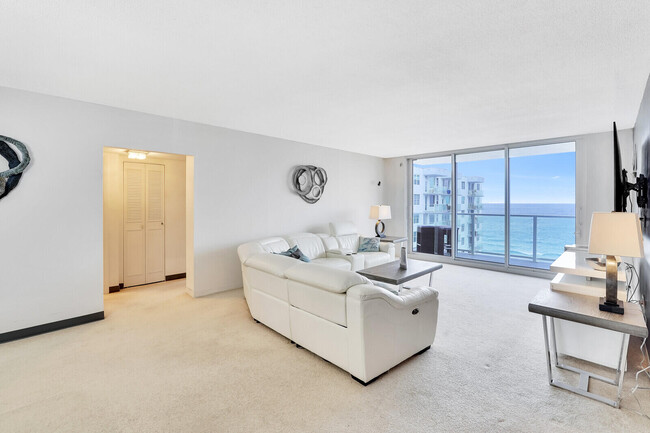 Building Photo - 3450 S Ocean Blvd