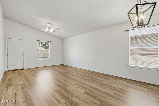 Building Photo - 7261 Sachet Cliff Dr
