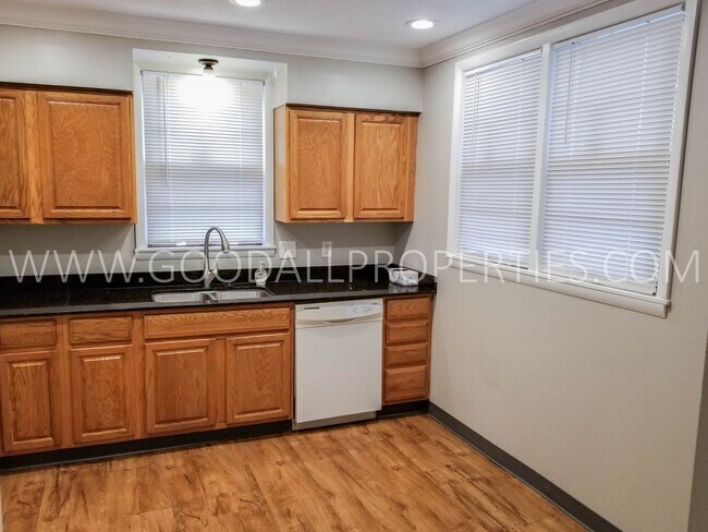 Foto del edificio - 3 Bedroom 1 Bath Duplex in Clive