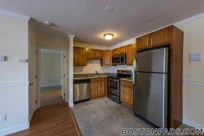 Building Photo - 20 Westgate Dr