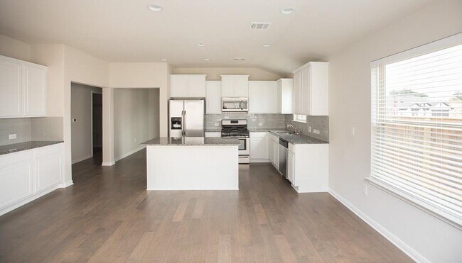 Building Photo - 601 Cortona Ln