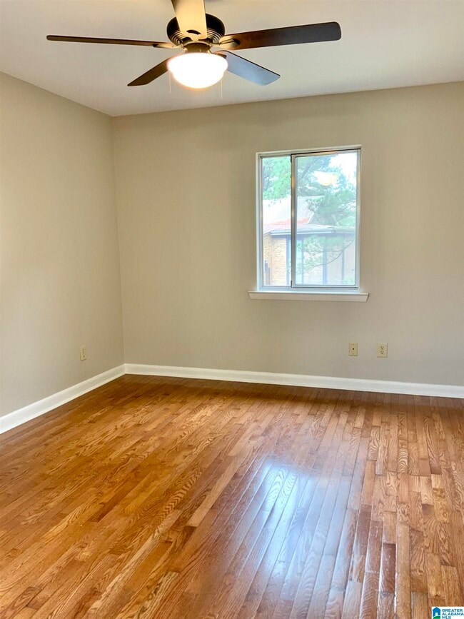 3101 Lorna Rd Unit 1327, Hoover, AL 35216 Condo for Rent in Hoover