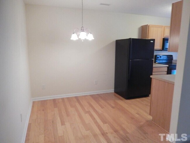 Building Photo - 5206 Big Bass Dr
