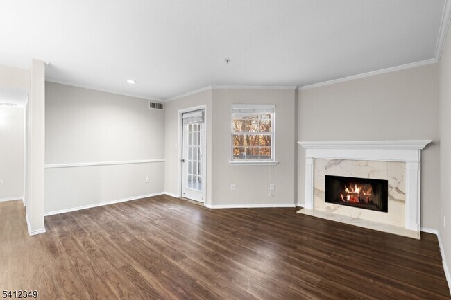 Building Photo - 690 NJ-23