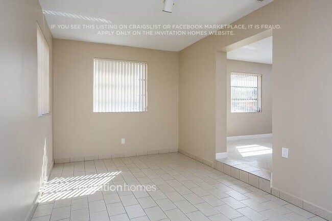 Building Photo - 3010 SW 97th Ct