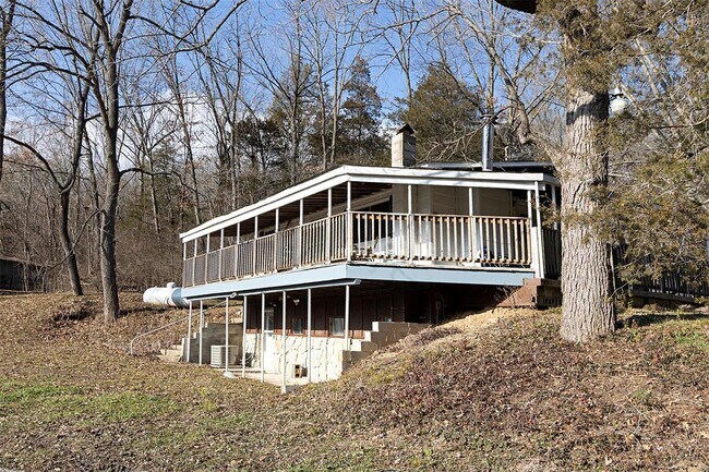 Building Photo - 2445 Hawkhaven Dr