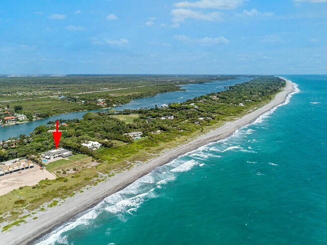 Building Photo - 477 S Beach Rd
