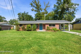 Building Photo - 7386 Dostie Dr E