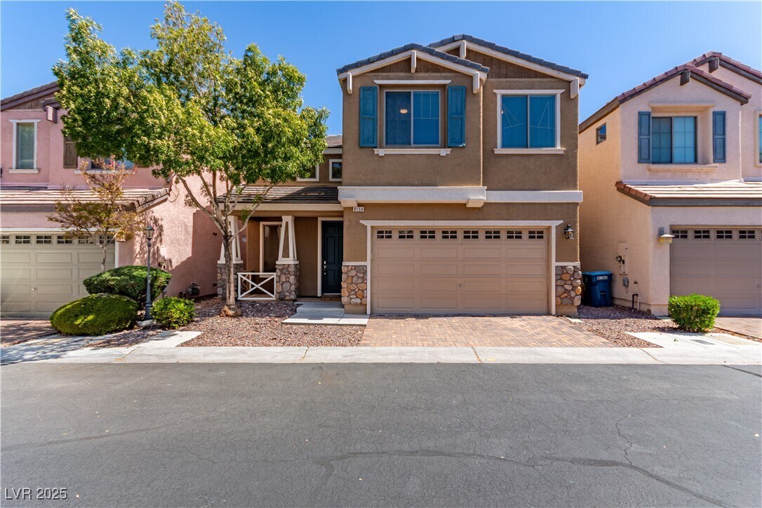 Foto principal - 8158 Altamont Ridge St