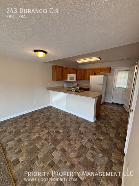 Foto del edificio - 243 Durango Cir