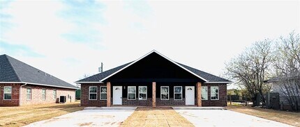 Building Photo - 1931 W Flintlock Wy