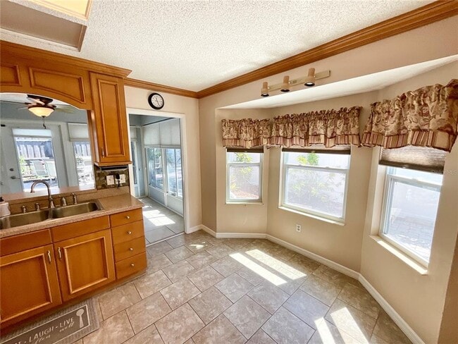 Building Photo - 2913 Longbrooke Way