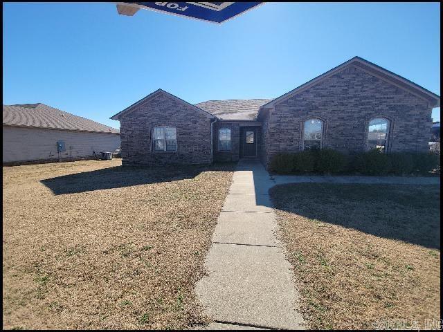 Primary Photo - 41 Grand Stand Dr