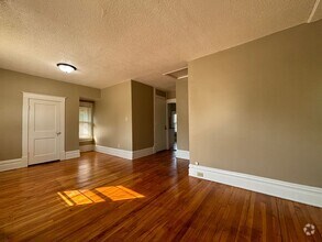 Building Photo - 5016 Xerxes Ave S