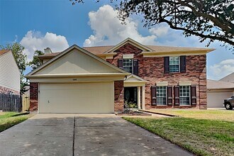 Building Photo - 10118 Prospect Hill Dr