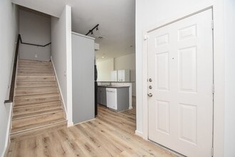 Building Photo - 4108 McKinney St